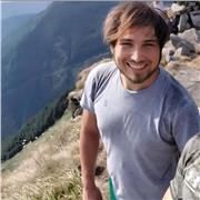 Impartisco lezioni individuali di pianoforte, composizione e materie musicali per chi desidera studiare con metodo, consapevolezza e passione 😃